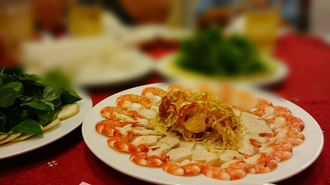 Ngoài ra, còn phải kể đến các món ăn khác như lẩu mắm, chuột đồng nướng chao, gỏi sầu đâu cá sặc, cá bống kho tiêu, bánh xèo bông điên điển, cá lăng kho thơm, cá lóc đồng nướng trui, canh chua cá rô bông súng… Ảnh: An Huỳnh. Ngoài ra, còn phải kể đến các món ăn khác như lẩu mắm, chuột đồng nướng chao, gỏi sầu đâu cá sặc, cá bống kho tiêu, bánh xèo bông điên điển, cá lăng kho thơm, cá lóc đồng nướng trui, canh chua cá rô bông súng… Ảnh: An Huỳnh.